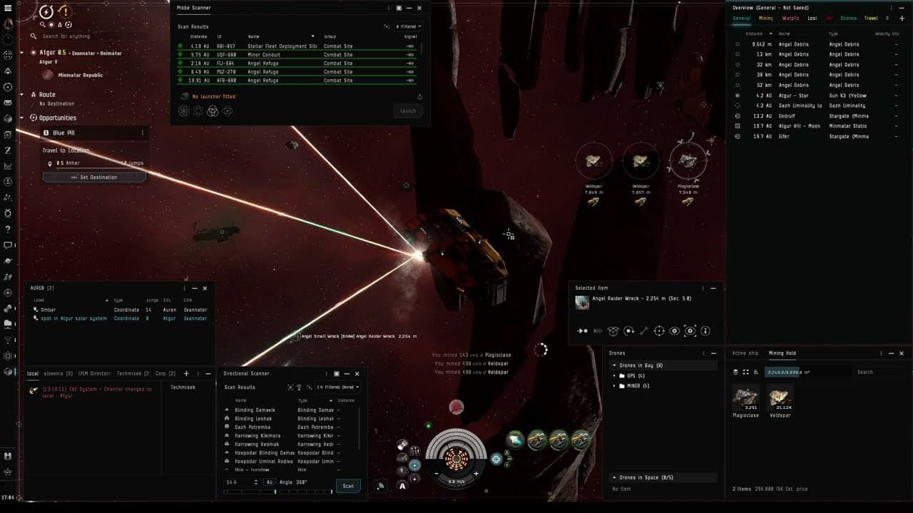 Eve Online - Mining ore in Relic site